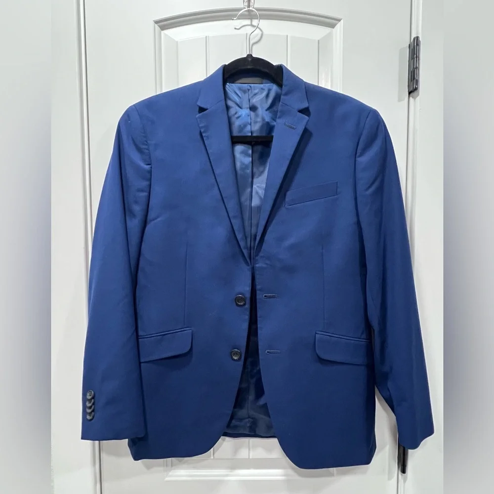 Kenneth Cole Reaction Men's Blue Blazer size 36S & 29W.